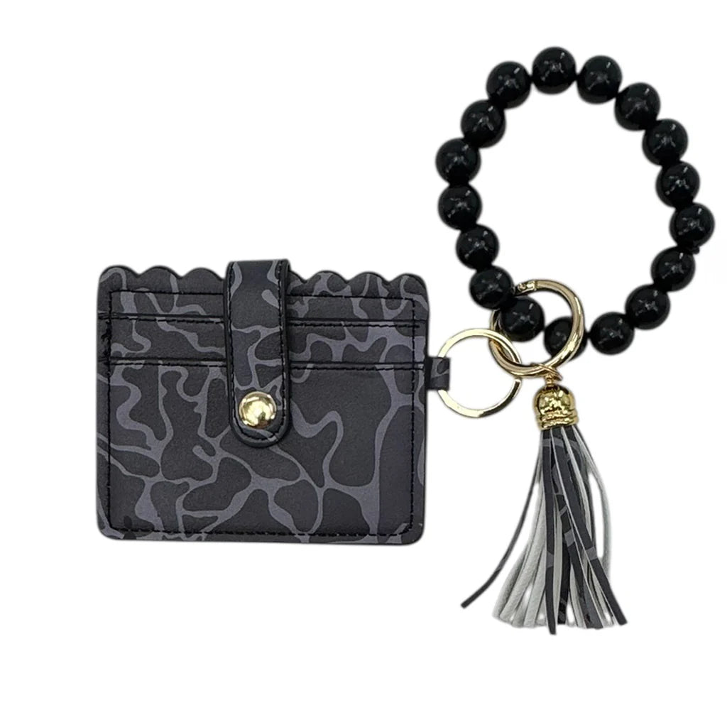 BEADED WRISTLET ID WALLET BLACK CAMO